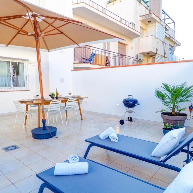 Sebastian Patio by Hello Homes Sitges - Apartamento de 3 dormitorios - 33