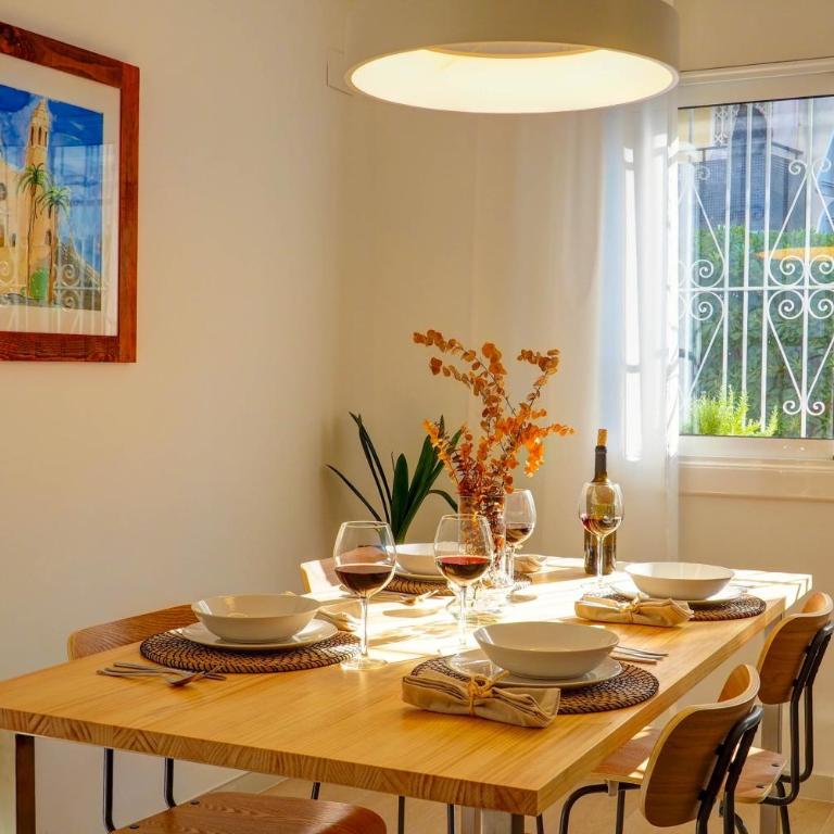 Sebastian Patio by Hello Homes Sitges - Apartamento de 3 dormitorios - 4