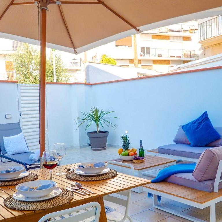 Sebastian Patio by Hello Homes Sitges - Apartamento de 3 dormitorios - 31