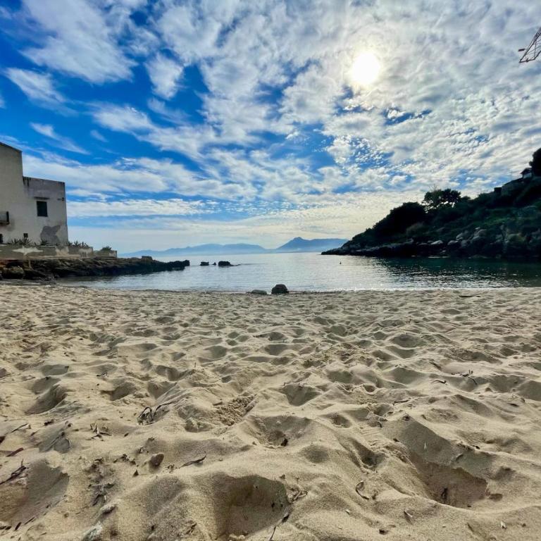Le finestre sul mare - Two-Bedroom Apartment - 34