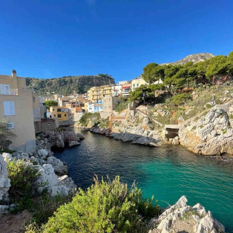 Le finestre sul mare - Two-Bedroom Apartment - 31