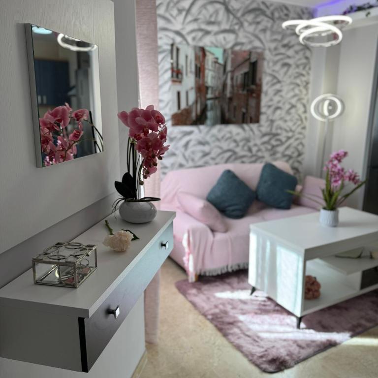 Ronda Centro - Glamour - Apartamento Superior - 2
