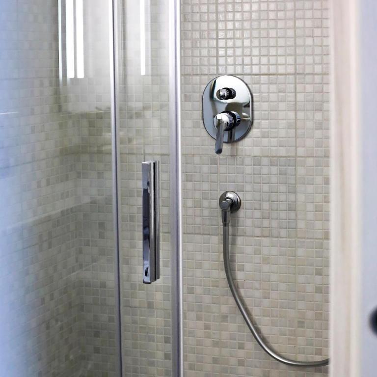 Relais Villa Borghese - Camera Matrimoniale con Bagno Privato - 8