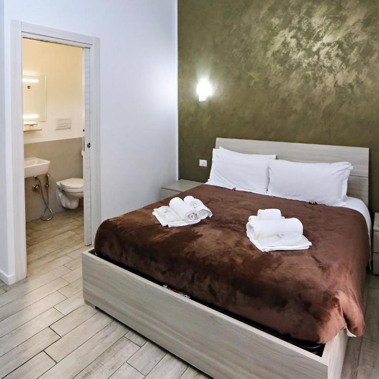 Relais Villa Borghese - Camera Quadrupla con Doccia - 3