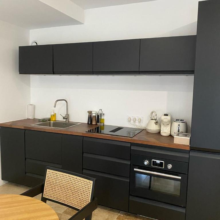 IKO Bordeaux Appartements - T3 Confortable avec Salle de Bains - 7
