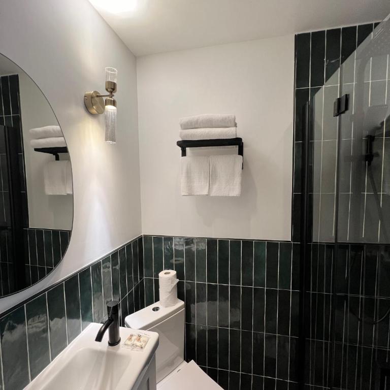 Hôtel des Beaux Arts - Double Room with Terrace - 11