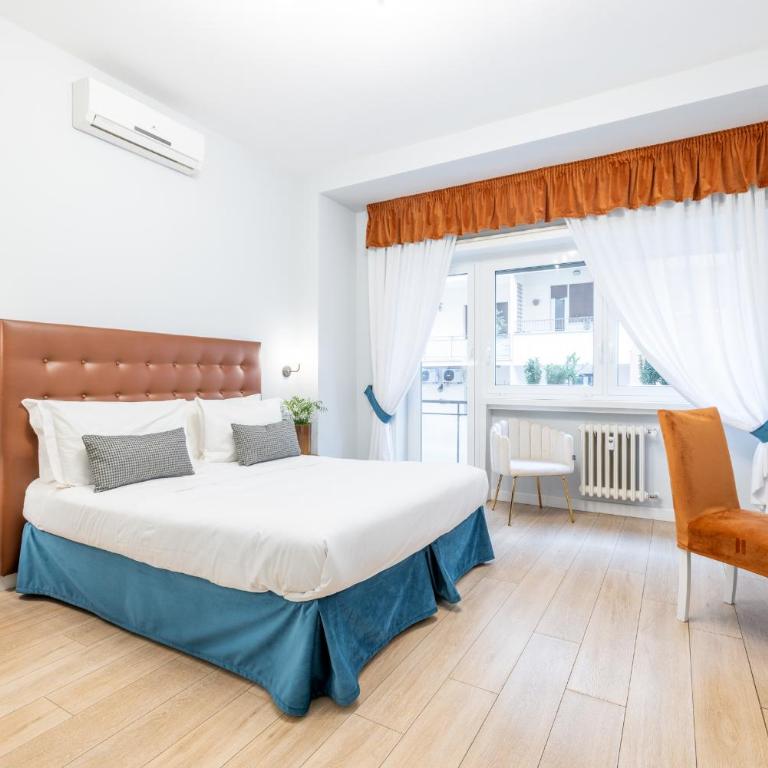 Domus Bella Roma - Triple Room with Balcony - 1