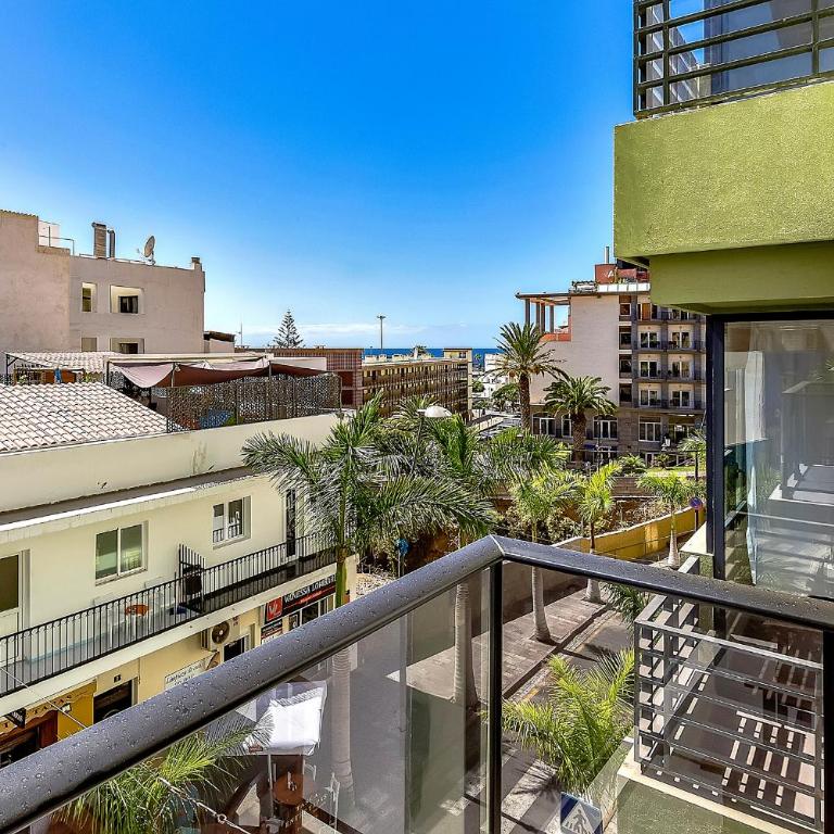 Hortensia Suites Apartments, Los Cristianos, Tenerife - Apartamento de 2 dormitorios con balcón - 13