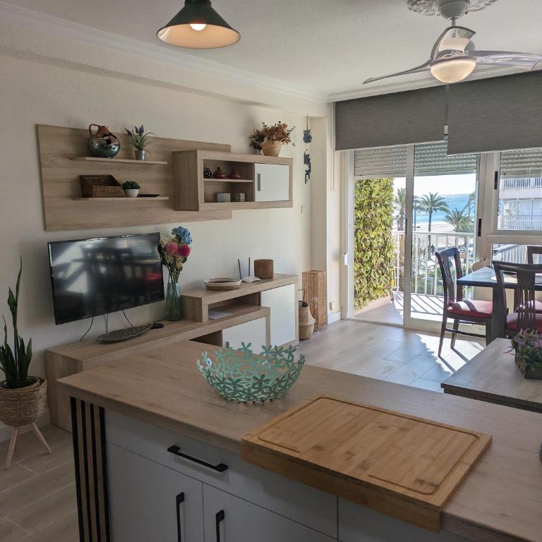 Apartamento Torremar - Apartment with Sea View - 10