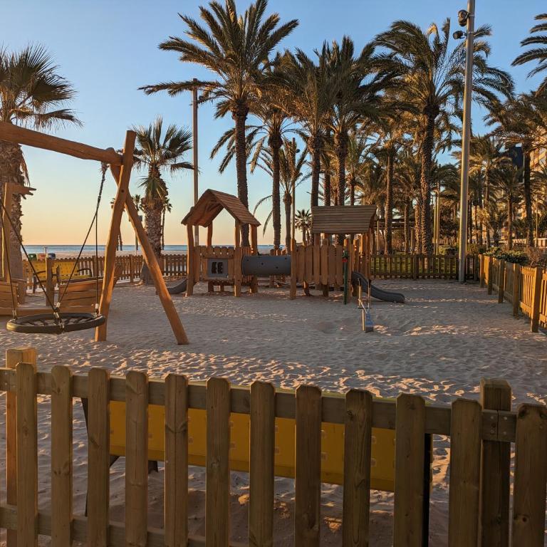 Apartamento Torremar - Apartment with Sea View - 31
