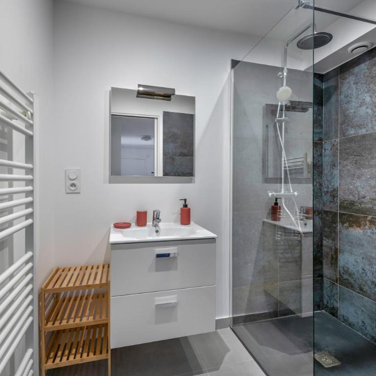 Appartement pour 4 - centre - 500m de la plage - Apartamento - 6