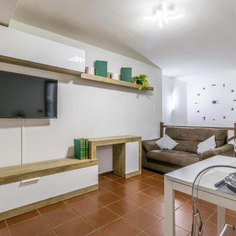 Ottonelli Street Stay- WiFi Fibra free tra Storchi & Centro Storico - Appartamento con 1 Camera da Letto - 1