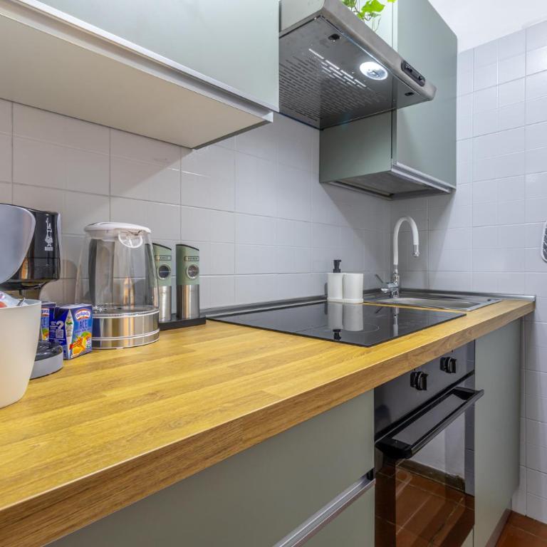 Ottonelli Street Stay- WiFi Fibra free tra Storchi & Centro Storico - Appartamento con 1 Camera da Letto - 16