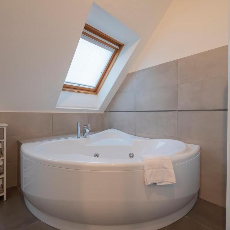 Xenia Apartments - Luxury & Elegant Penthouse in City Life - Appartamento con 2 Camere da Letto - 4