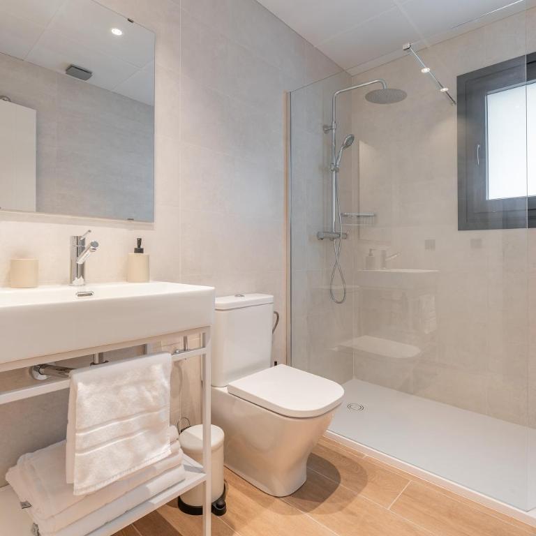 Casa Lambda - Three-Bedroom Apartment - 10