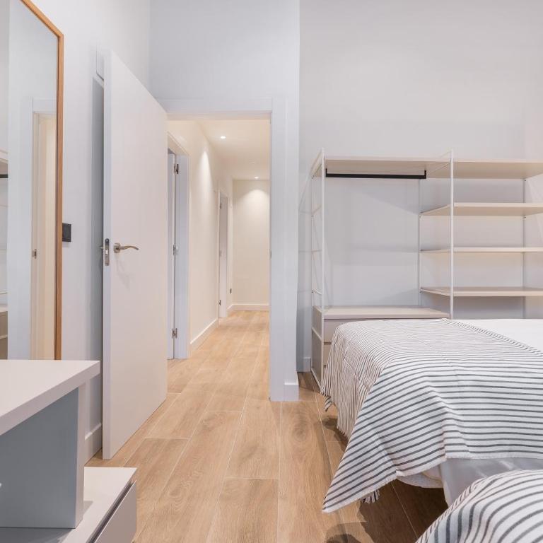 Casa Lambda - Three-Bedroom Apartment - 7