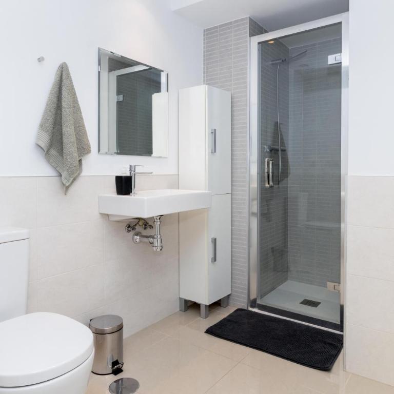 Victoria Sunny flat with sea and pool view - Apartamento de 2 dormitorios - 12