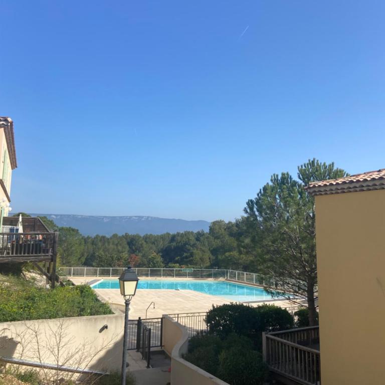 Maison avec piscine en Provence - Maison 2 Chambres - 2