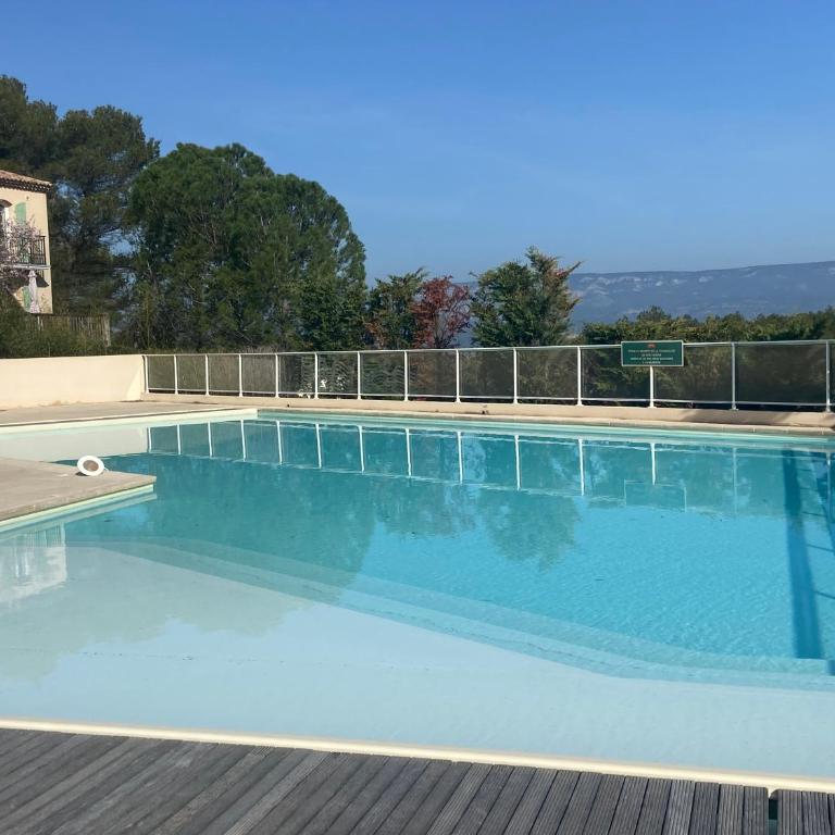 Maison avec piscine en Provence - Maison 2 Chambres - 1