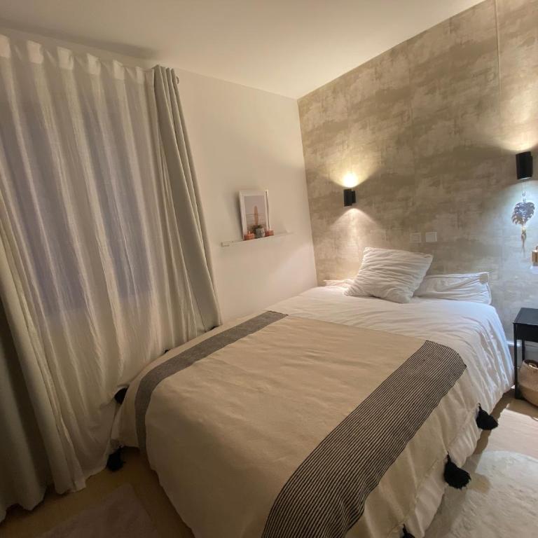 Maison avec piscine en Provence - Maison 2 Chambres - 4