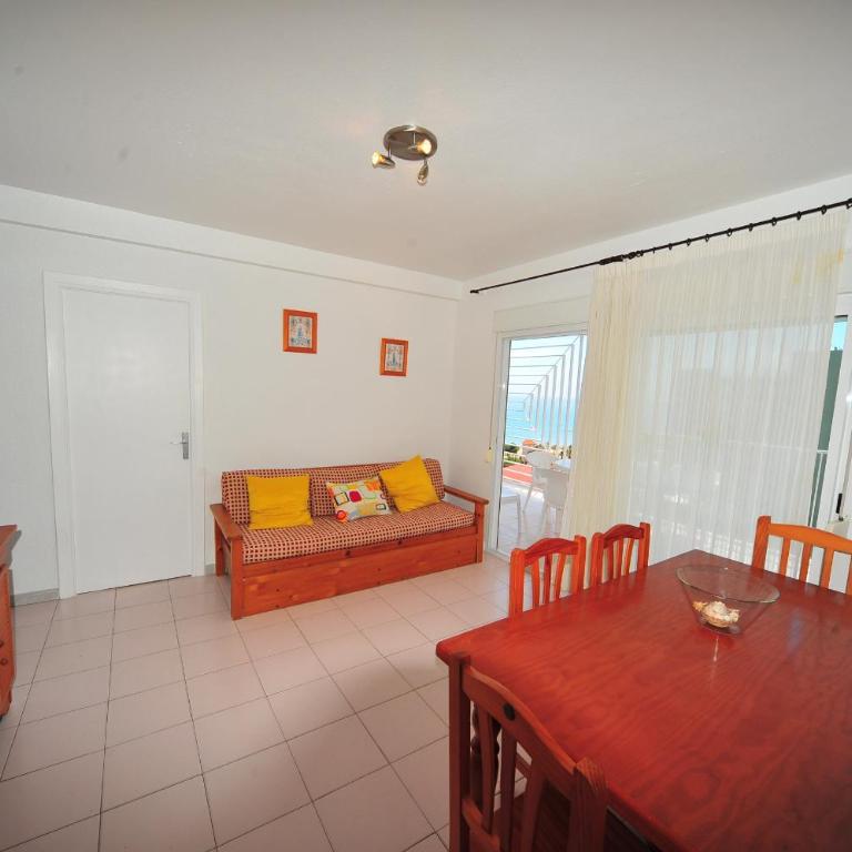PRINCICASIM 3 dormitorios Orangecosta - Three-Bedroom Apartment - 13