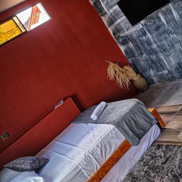 Urban Hostal San Gil- Piscina Restaurante Bar - Suite - 8