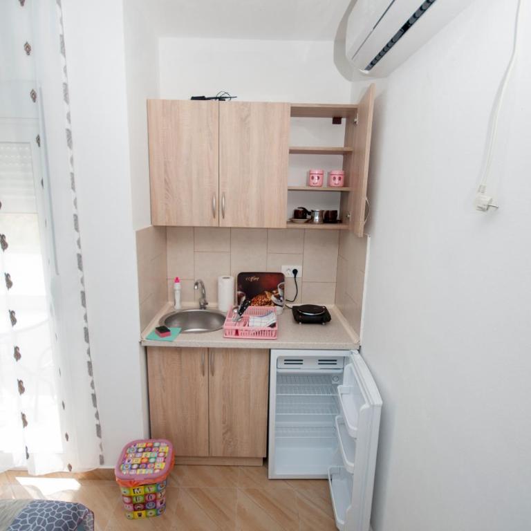 Studio Apartments Tea - Studio sa Balkonom - 4