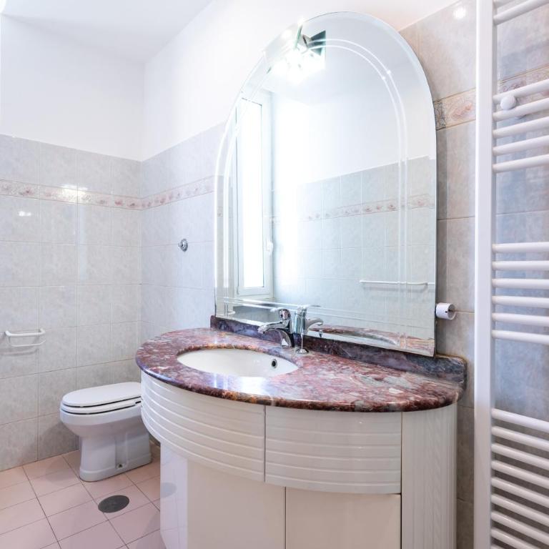 Casa Emme - Two-Bedroom Apartment - 17