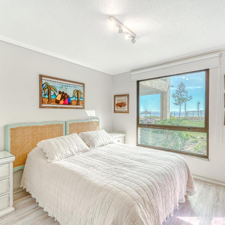 Bahía Coral - 3D Frente al Mar - Three-Bedroom Apartment - 10