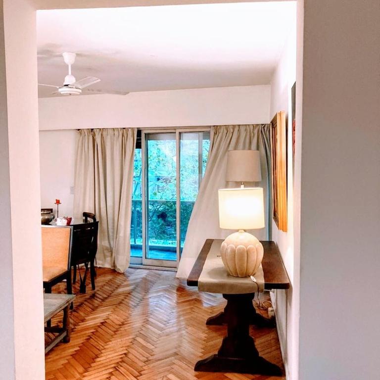 Apartamento - PISO en La Recoleta a 1 cuadra del cementerio y a 3 cuadras y media del hotel Alvear - Three-Bedroom Apartment - 6