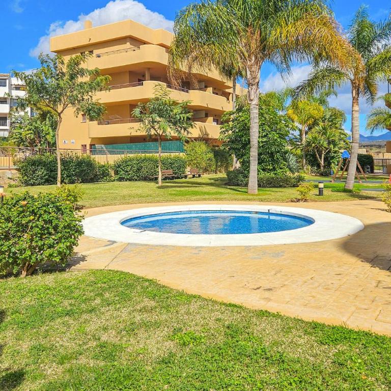 Lovely Apartment In La Cala De Mijas - Apartamento de 2 dormitorios - 9