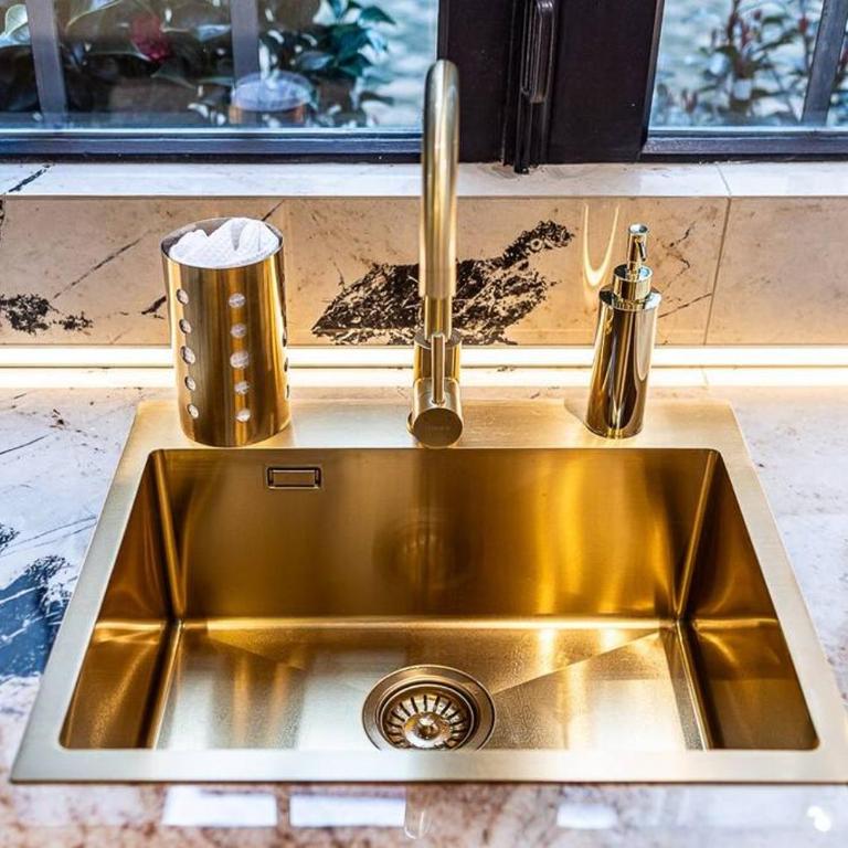 B Luxe Triplex, Cinema Near Place des Vosges AC - Appartement 3 Chambres - 25