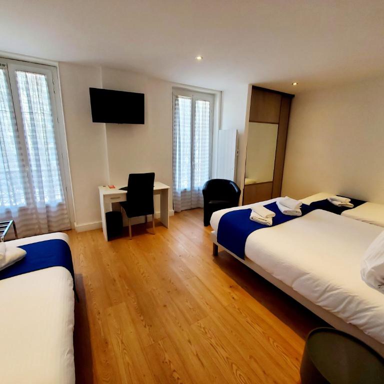Logis Hôtel Belle Etoile Vichy - Chambre Triple Confort - 3