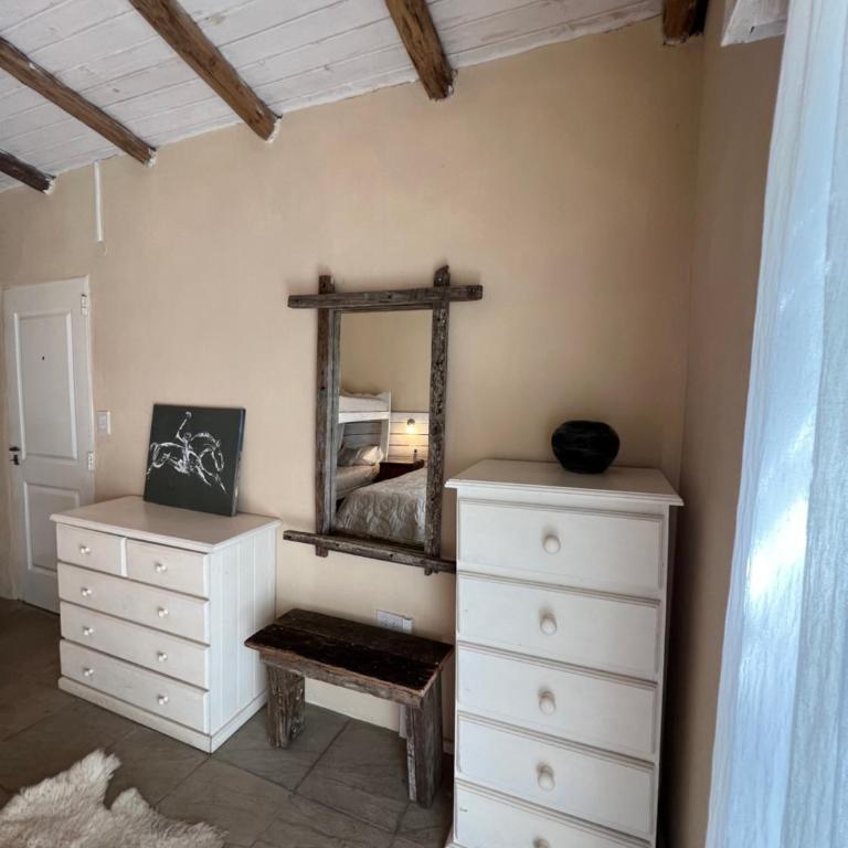 Momocho - Five-Bedroom House - 30