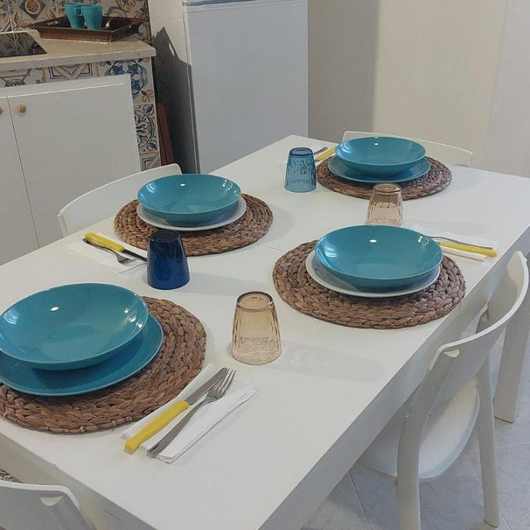 SALE E LUCE - Appartamento con 2 Camere da Letto - 9