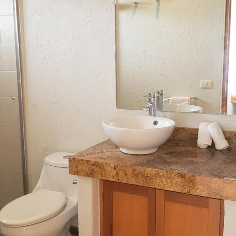 La Casa del Lago - Four-Bedroom House - 7