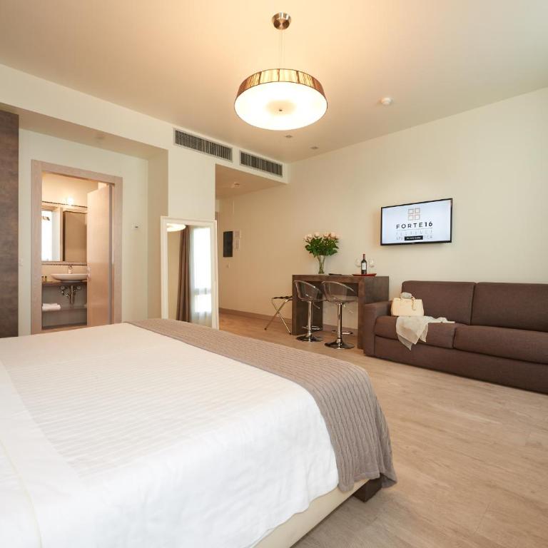 Forte16 View & SPA - Junior Suite con Cucina e Accesso Piscina - 7