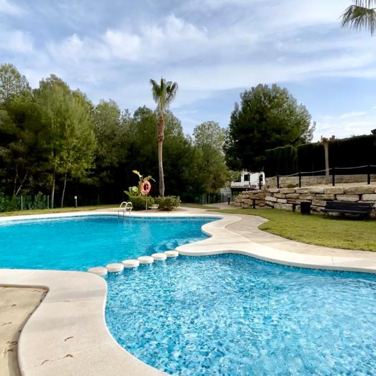 PRIVATE HOUSE with ZEN GARDEN and COMMUNITY POOL - Casa de 3 dormitorios - 50