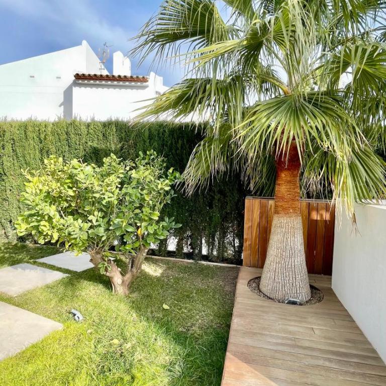 PRIVATE HOUSE with ZEN GARDEN and COMMUNITY POOL - Casa de 3 dormitorios - 43