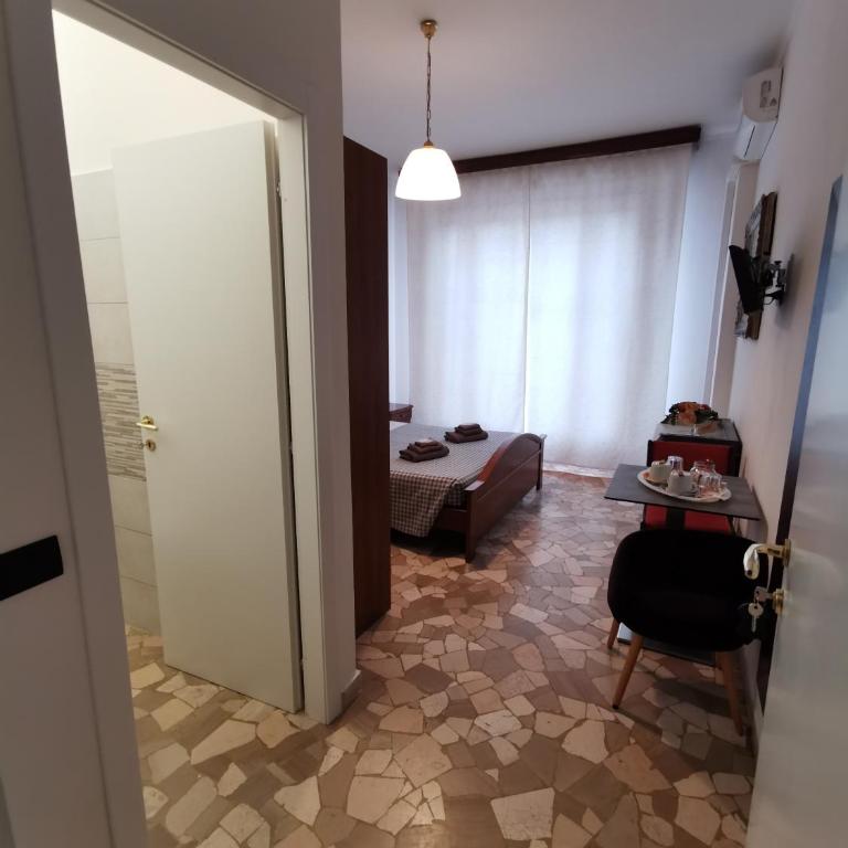 Affittacamere Sciacchithouse - Camera Matrimoniale con Bagno Privato - 9