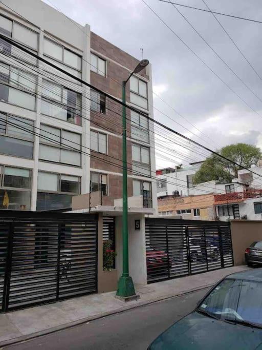 Cerca de hospital infantil wtc centrico y seguro! - Two-Bedroom Apartment - 9