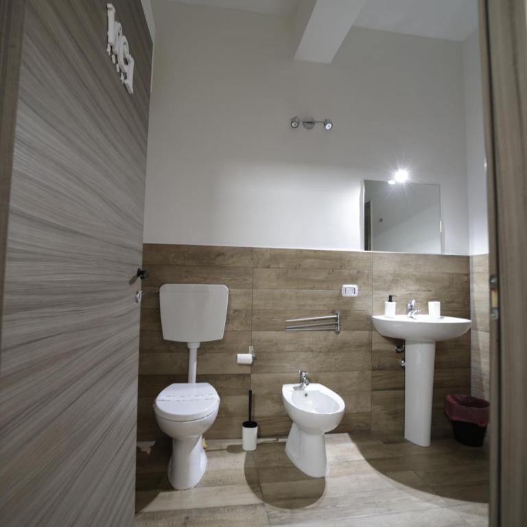 Casa di Paola - Double Room with Private External Bathroom - 7