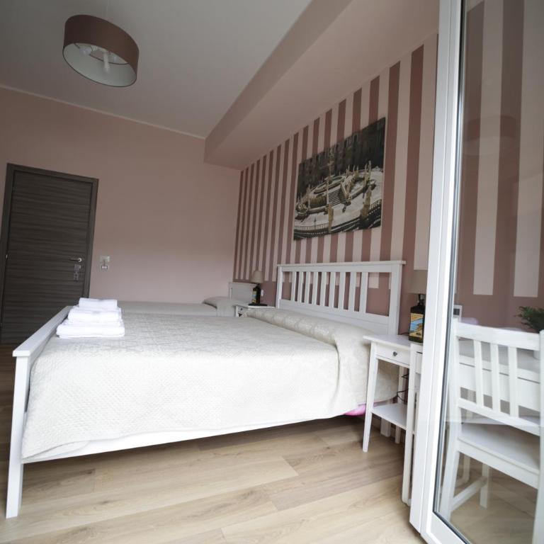 Casa di Paola - Triple Room with Private Bathroom - 3