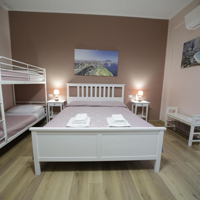 Casa di Paola - Quadruple Room with Bathroom - 2
