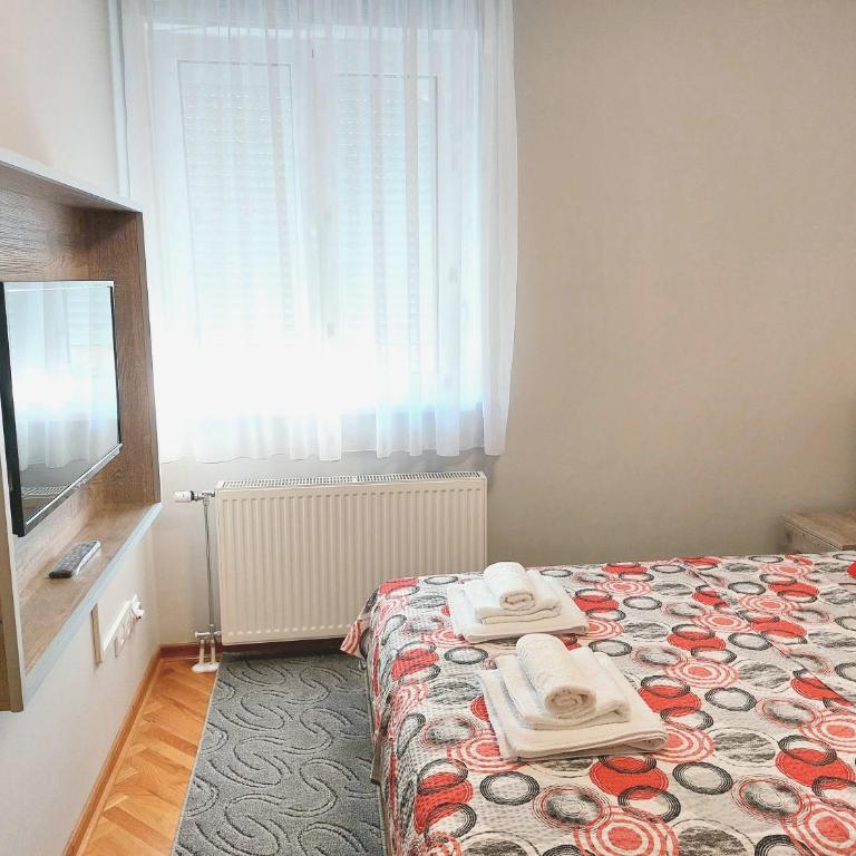 Apartman SN - One-Bedroom Apartment - 11