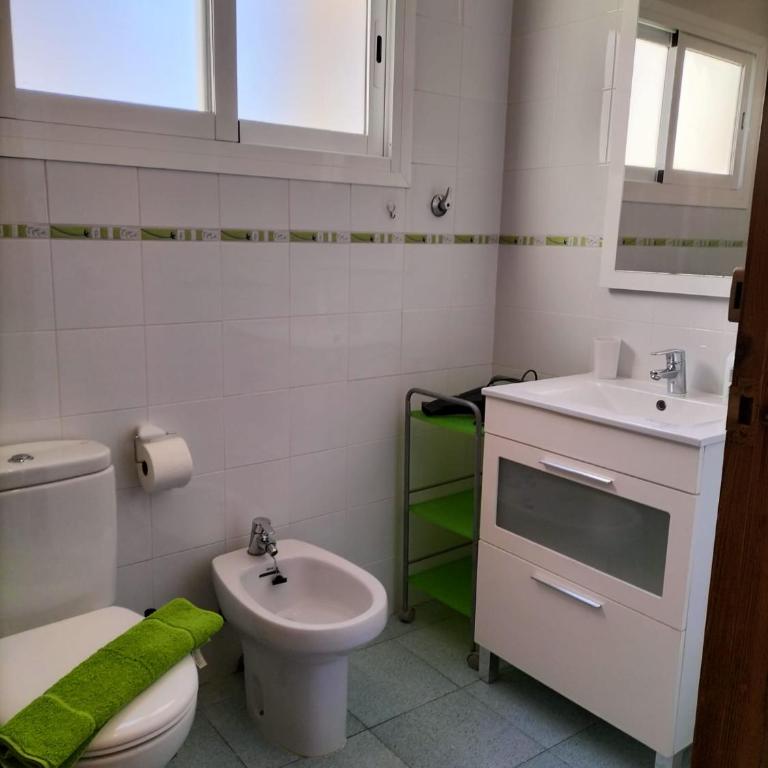 ApartiaBeach Apartamentos - Apartamento de 2 dormitorios con terraza y vistas al mar - 10