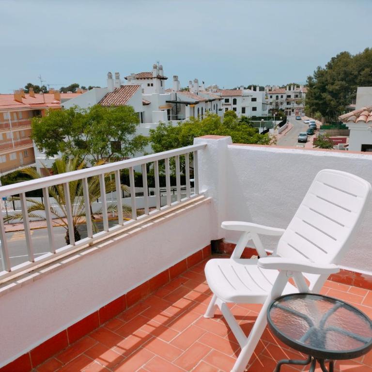 ApartiaBeach Apartamentos - Apartamento de 2 dormitorios con terraza y vistas al mar - 9