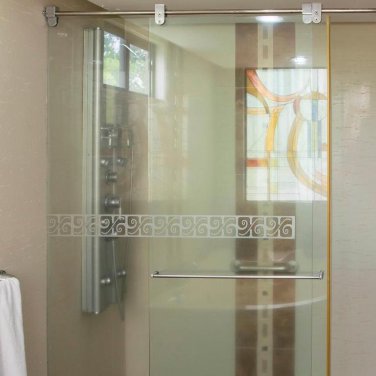 Hotel San Juan Internacional - Suite con bañera de hidromasaje - Cama extragrande - 5