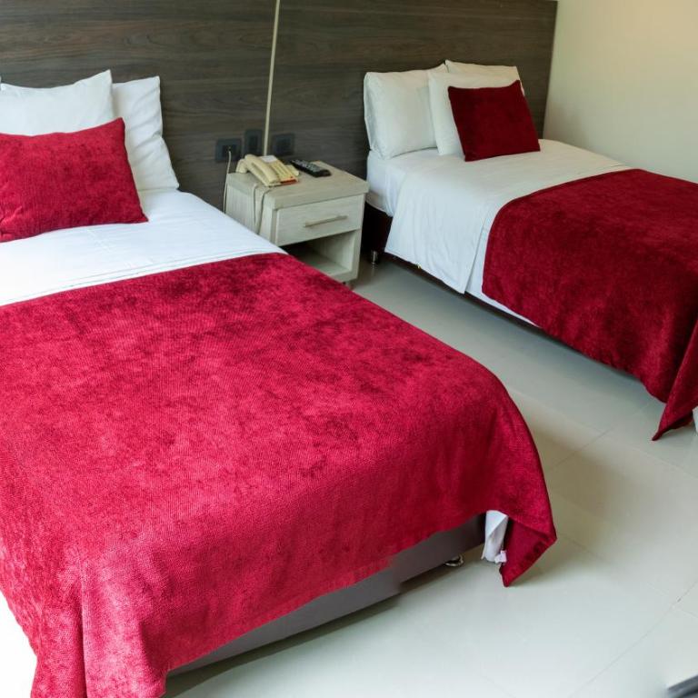 Hotel San Juan Internacional - King Suite with Spa Bath - 15