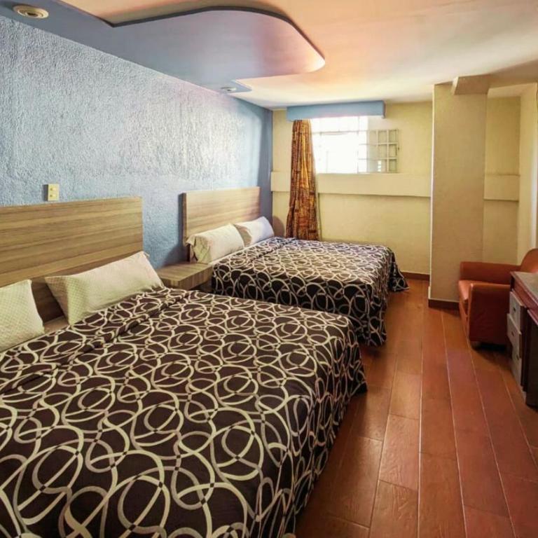 Hotel Plaza San Juan - Twin Room - 5